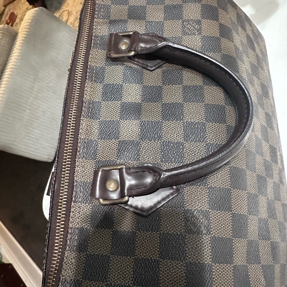 Louis Vuitton Damier Ebene Speedy 30 - Picture 6 of 9